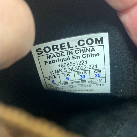 Sorel Wedge Joan of Artic Ankle Boots in Camel; Women's 8 - Picture 9 of 11